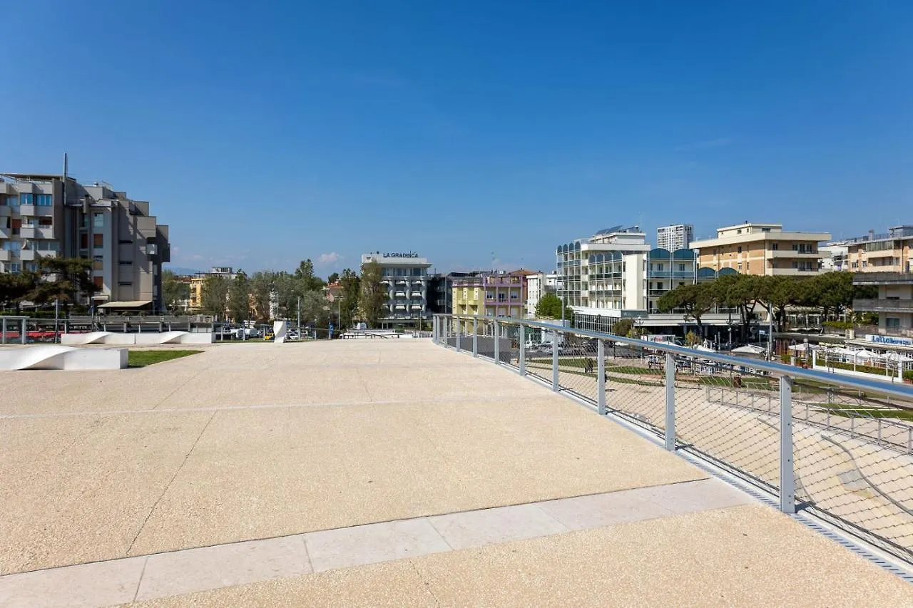 Bilocale Con Giardino A 200Mt Dal Mare - Homeunity Rimini Apartment