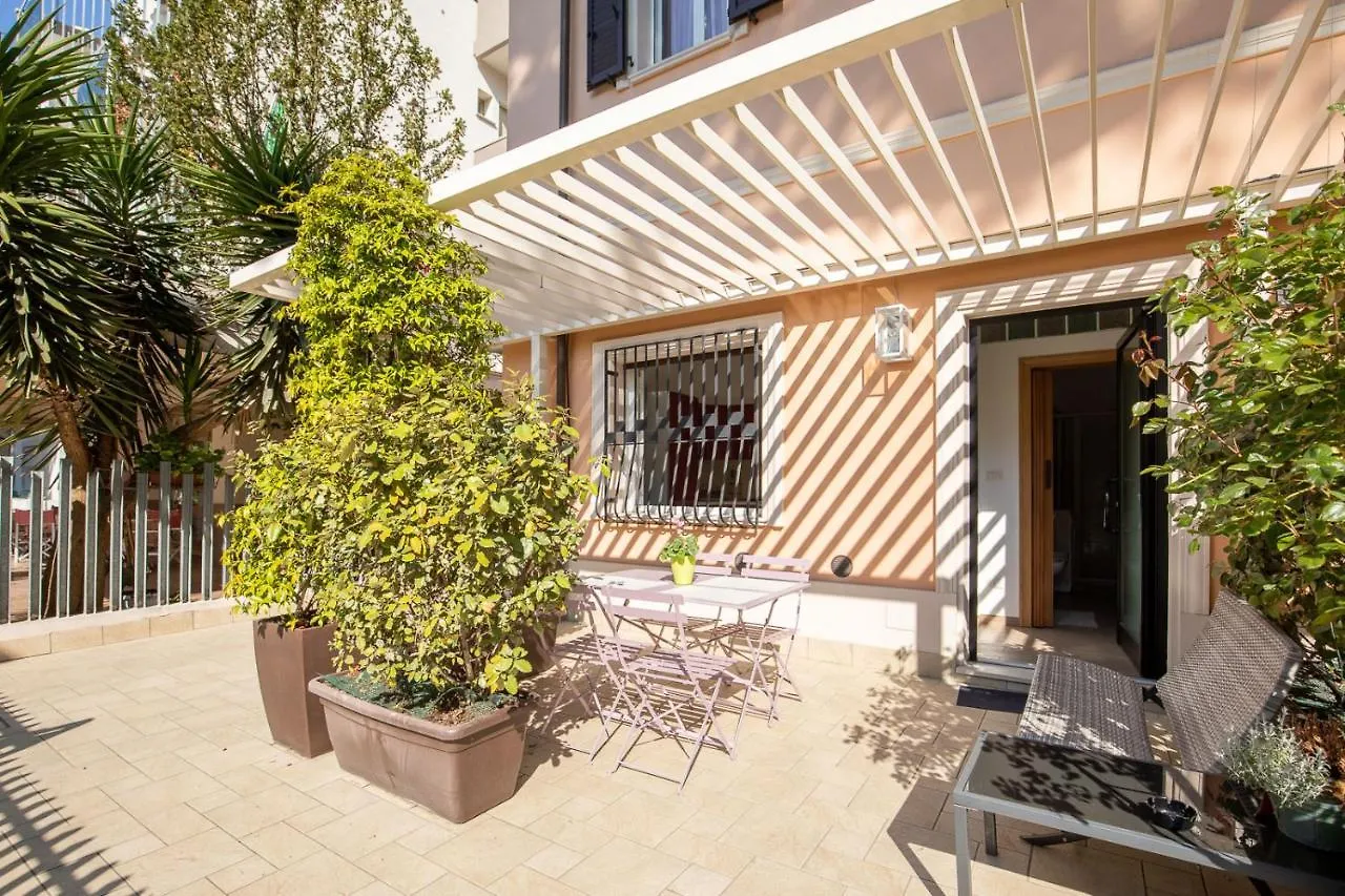 Bilocale Con Giardino A 200Mt Dal Mare - Homeunity Rimini Apartment